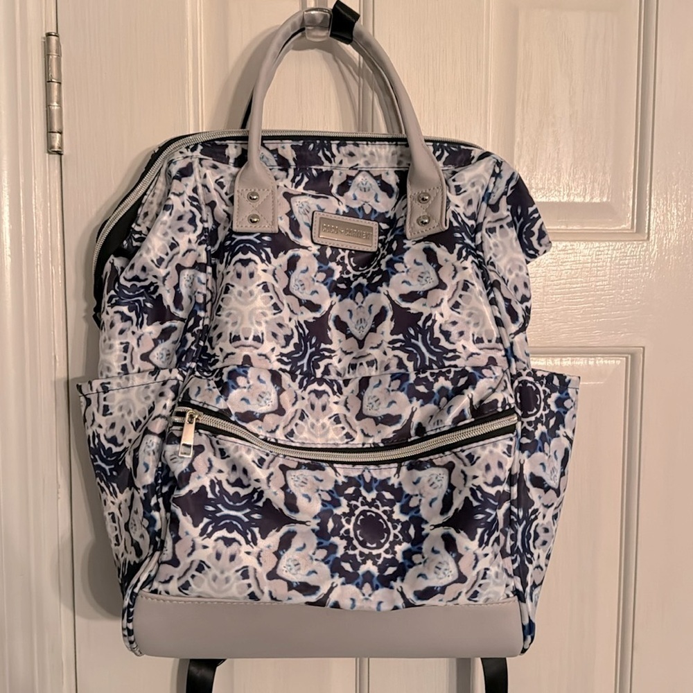 Coco + Carmen no slouch geometric floral backpack EUC